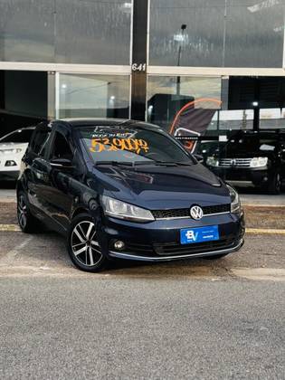 VOLKSWAGEN FOX 1.6 MI ROCK IN RIO 8V FLEX 4P MANUAL VOLKSWAGEN FOX 1.6 MI ROCK IN RIO 8V FLEX 4P MANUAL